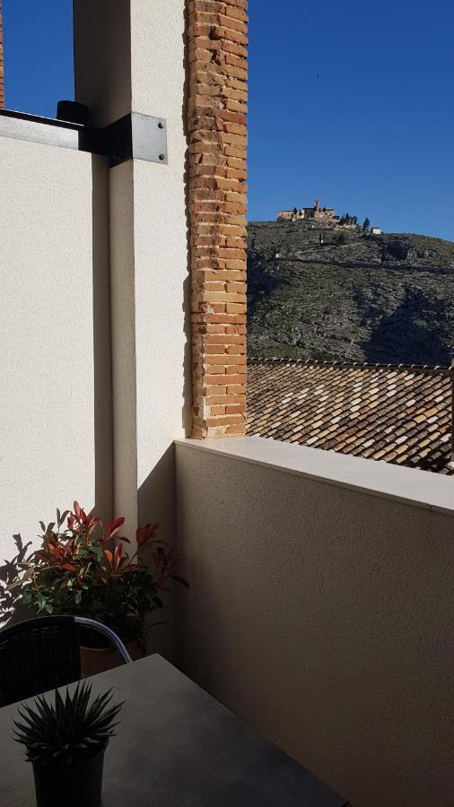 Loft Mariola - Apartamento En El Centro Historico Bocairent Eksteriør billede